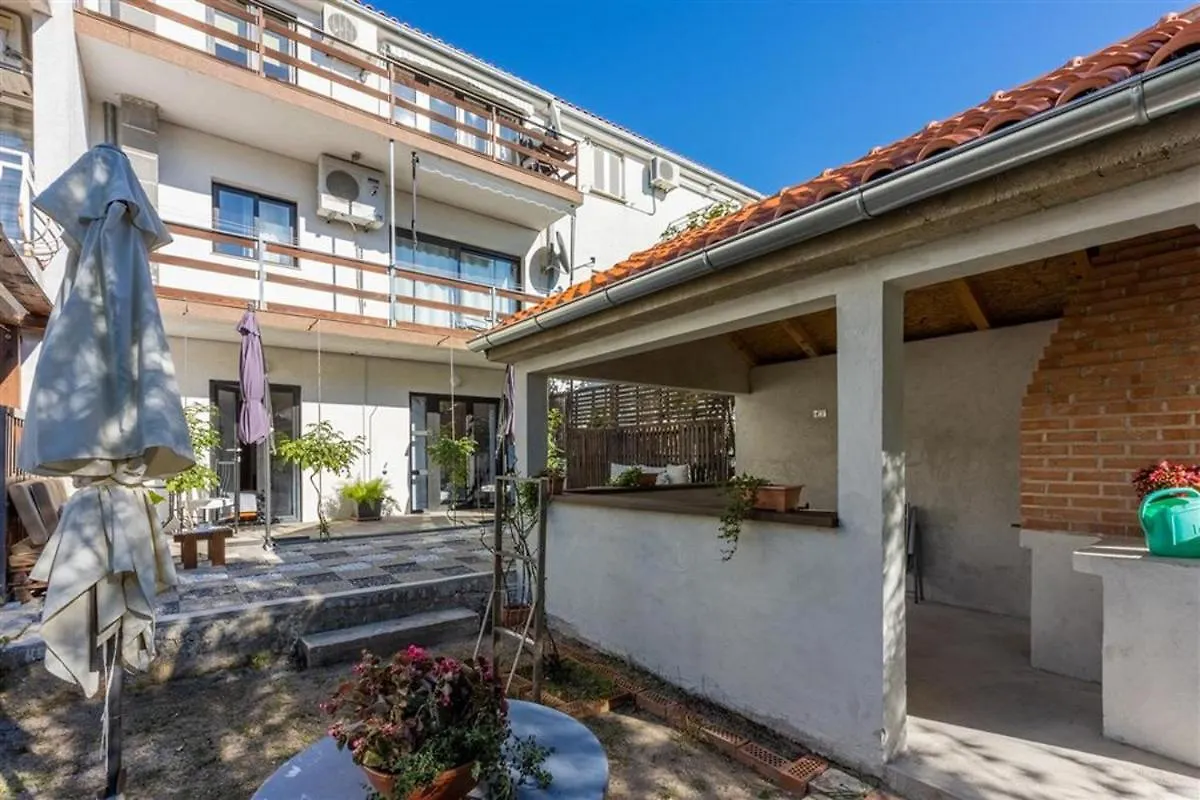Holiday House With A Parking Space Novi Vinodolski - 5523 Vikendica