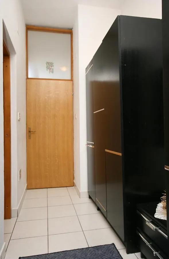 Vikendica Holiday House With A Parking Space Novi Vinodolski - 5523 Croatia