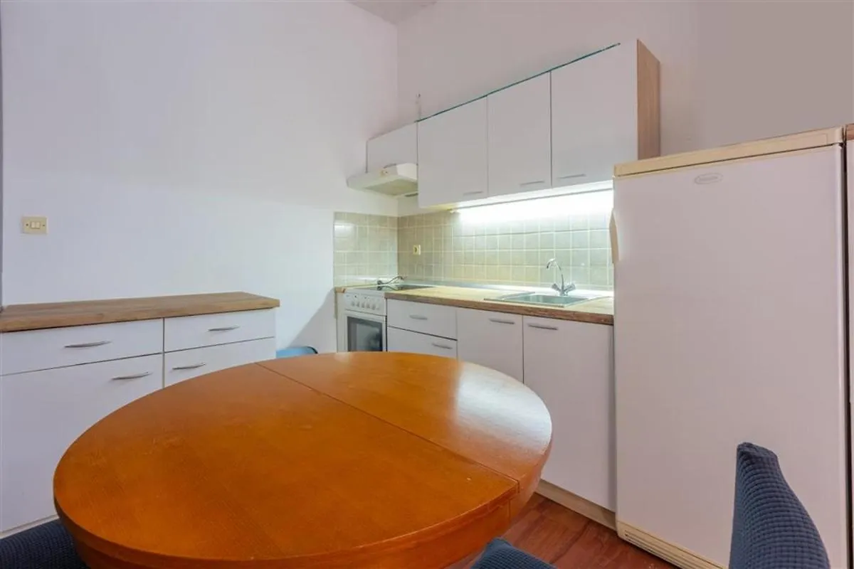 Holiday House With A Parking Space Novi Vinodolski - 5523 Vikendica